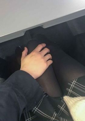 欧美西装男图微博_国语配音超清