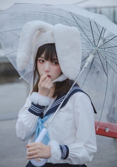欧美好看的美女头像_DVD动漫在线观看