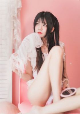 欧美情趣睡衣_BD英语在线视频播放