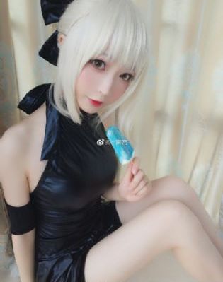 国产精品熟女黑丝_HD完整版观看
