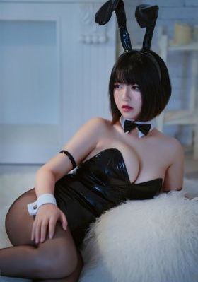 欧美美女性感内衣_DVD免费播放